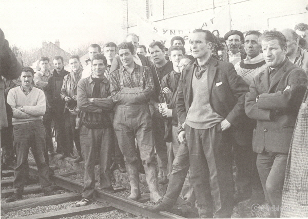 F68b-2workers-5_14Ardennes.jpg